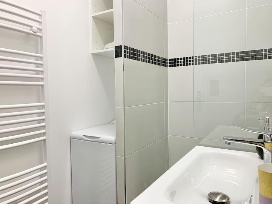 Cosy Studio Balcon Paris Montparnasse Экстерьер фото